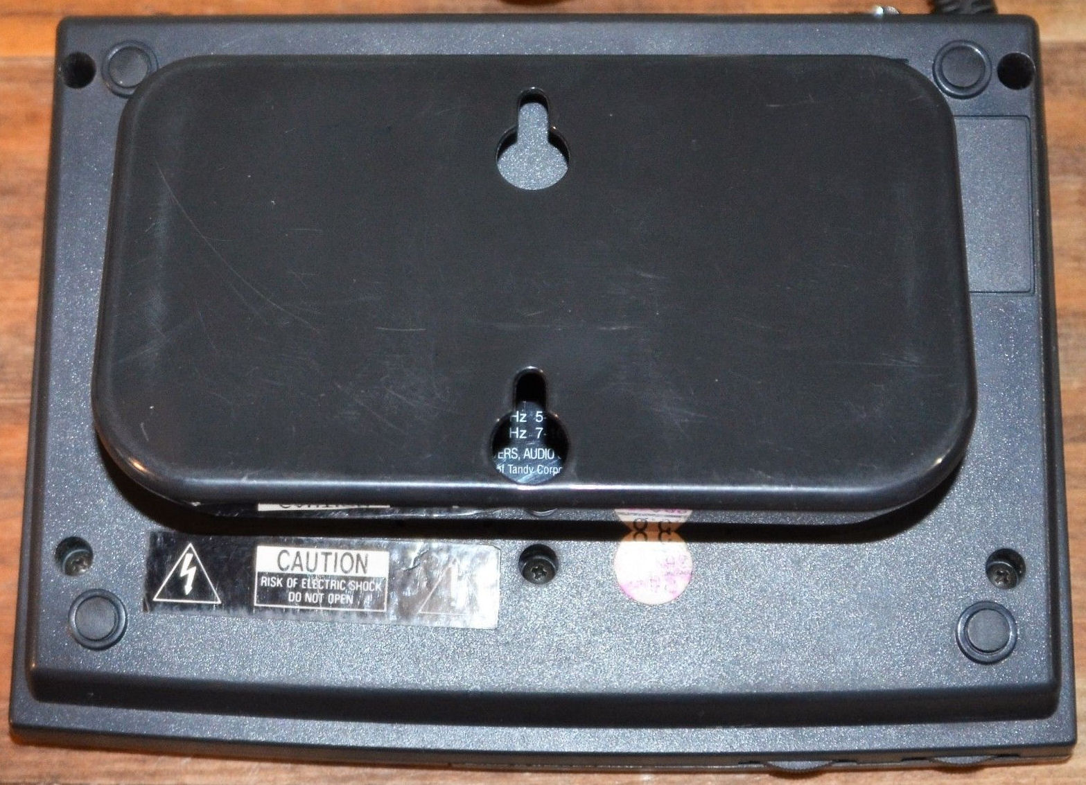 RadioShack NOAA Weatheradio Alert {USA Catalog Number: 12-250}